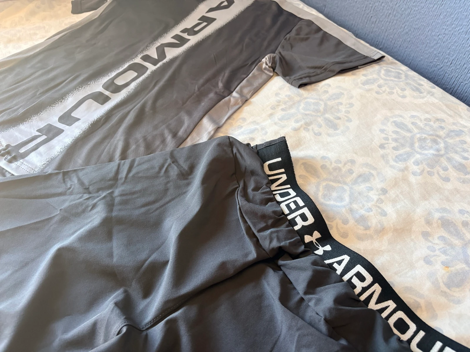 Under Armour – photo 2